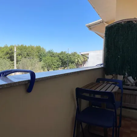 לינה וארוחת בוקר Su Fassoi 3*